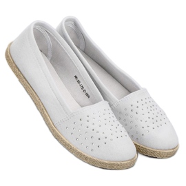 Espadrilles Blanches Avec Cristaux 1 Espadrilles Blanches Avec Cristaux 1