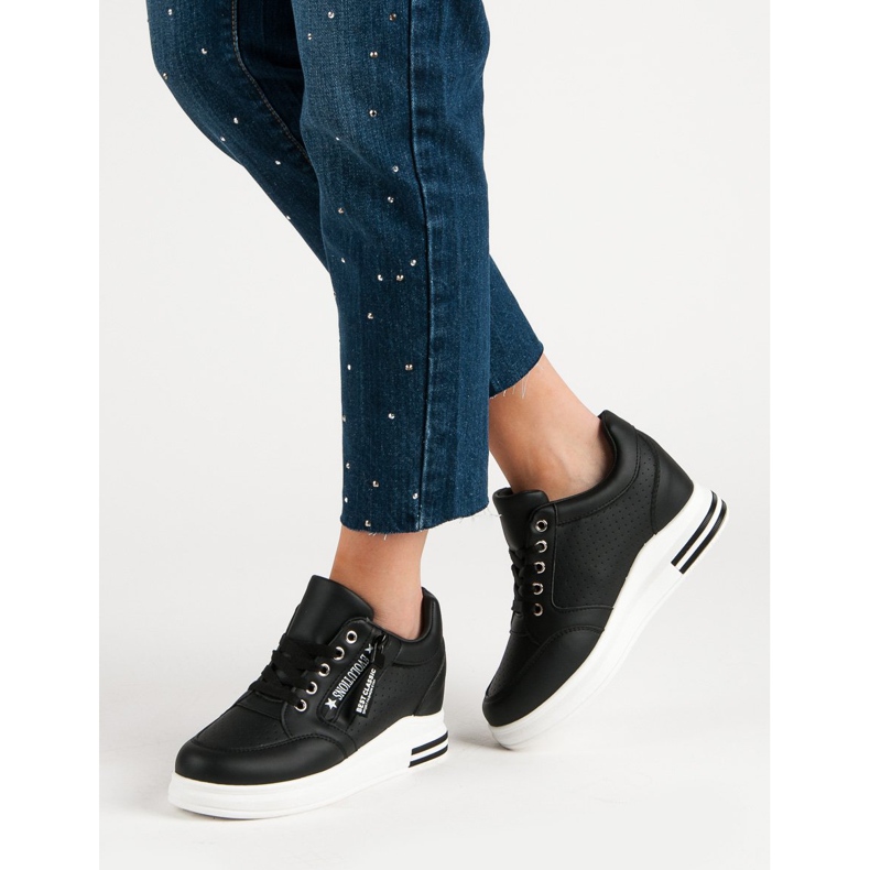 Baskets noires à la mode le noir 2