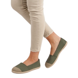 Espadrilles vertes à la mode 2