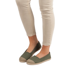 Espadrilles vertes à la mode 1