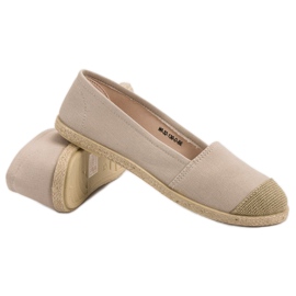 Espadrilles beiges à la mode 6
