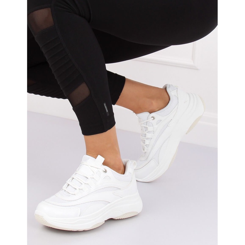 Chaussures de sport femme blanches B0-15 Blanc 1 Chaussures de sport femme blanches B0-15 Blanc 1