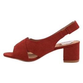 Kylie Sandales rouges en daim 5