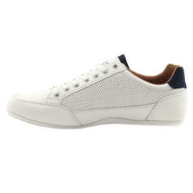 Chaussures de sport homme Mckey 901 blanches rouge bleu marine 2