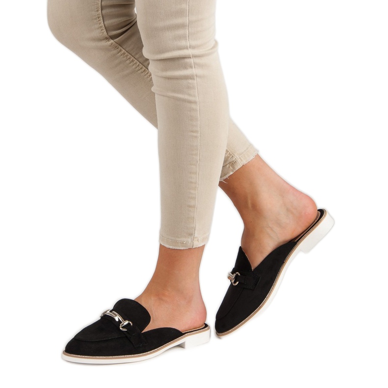 Pantoufles élégantes pour femmes le noir 2