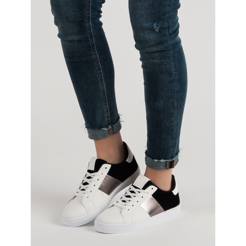 Chaussures de sport confortables blanc noir 1