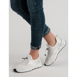 Chaussures de sport avec cordon de serrage blanche 1