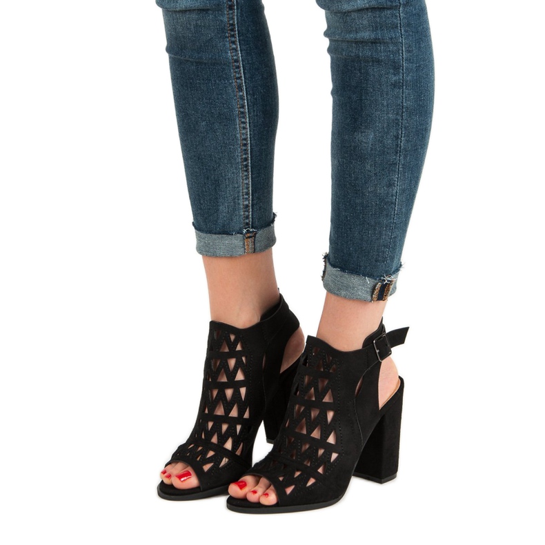 Chc Shoes Sandales ajourées le noir 1