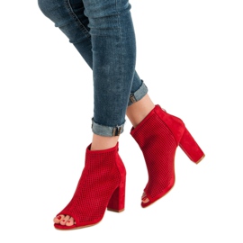 Nio Nio Bottes à bout ouvert ajouré rouge 2