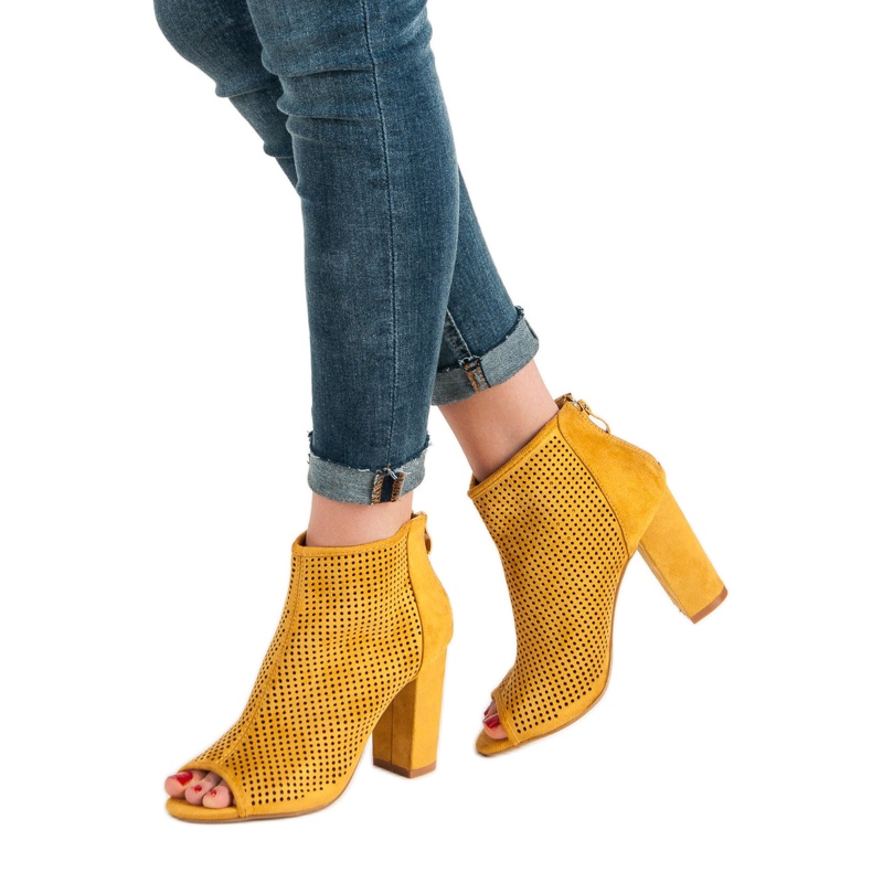 Nio Nio Bottes à bout ouvert ajouré jaune 2