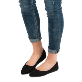 Ch. Creation Ballerine Noire En Spitz le noir 3