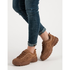 Baskets en daim camel brun 2