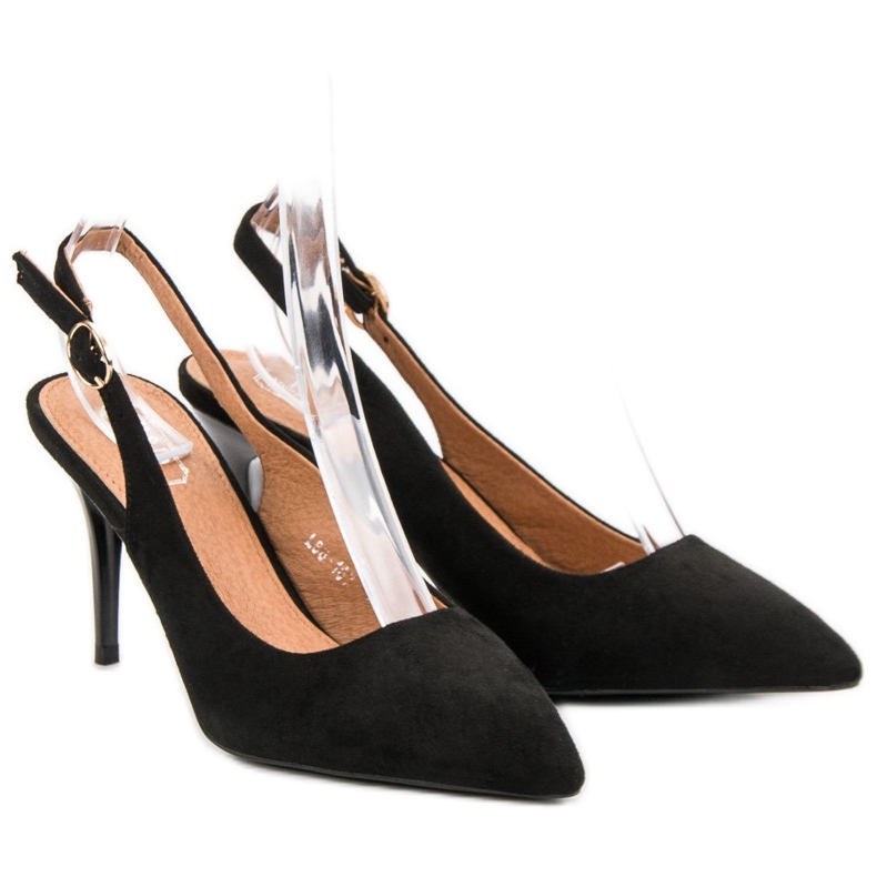 Escarpins noirs avec un talon découvert 1