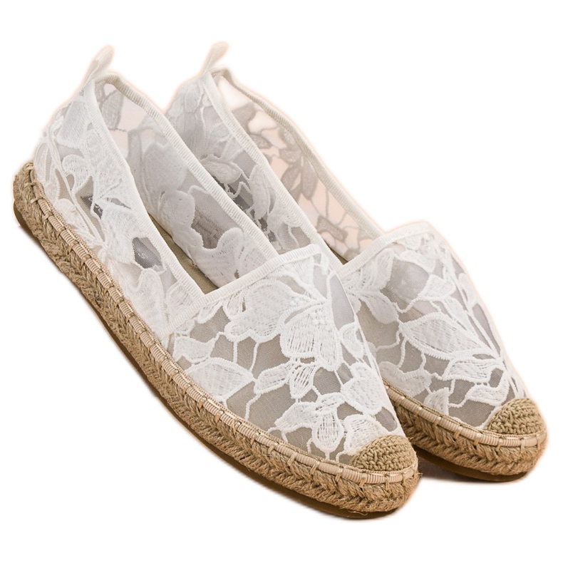 Lucky Shoes Espadrilles blanches en dentelle 1