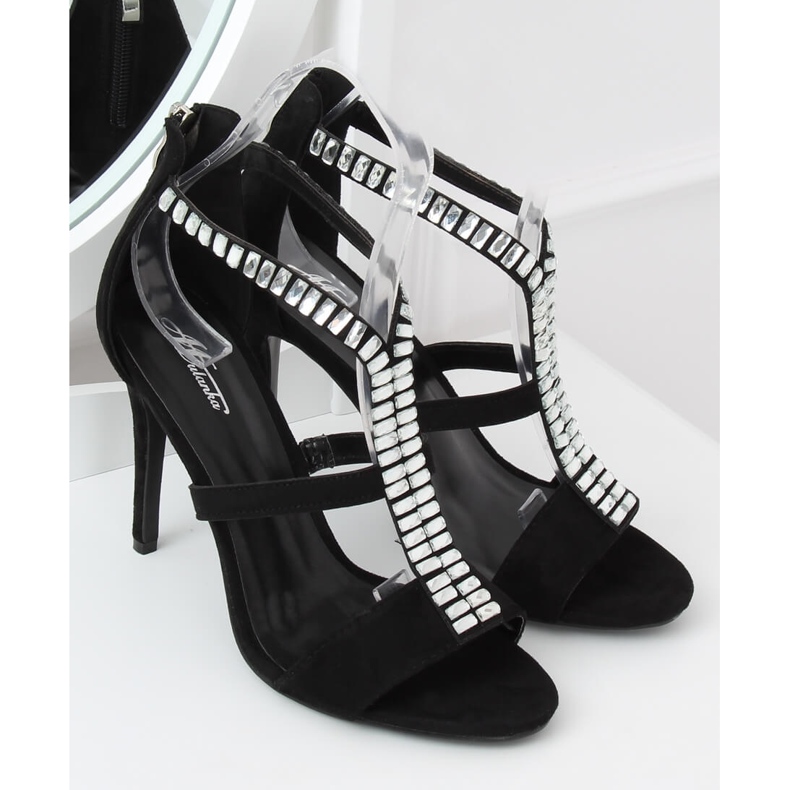 Sandales noires sur talon haut B-60 Black 1