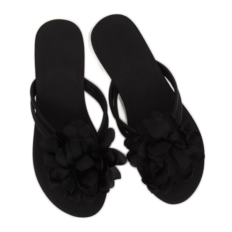 Tongs noires avec une fleur CK103 Noir 1