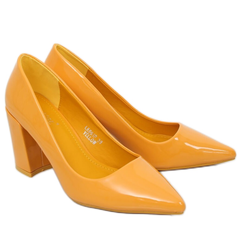 Pompes sur poteau jaune LE061P Jaune 1