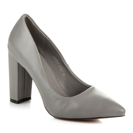 Seastar Pompes sur un pilier gris 2 Seastar Pompes sur un pilier gris 2