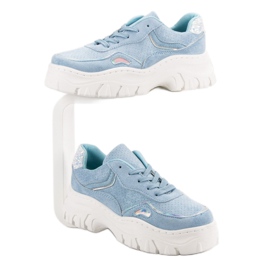 Baskets bleues à la mode 5