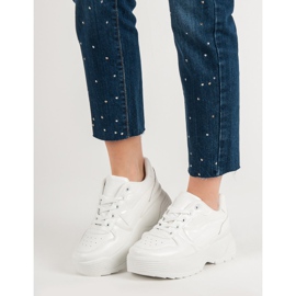 Kylie Baskets sur la plate-forme blanc 1