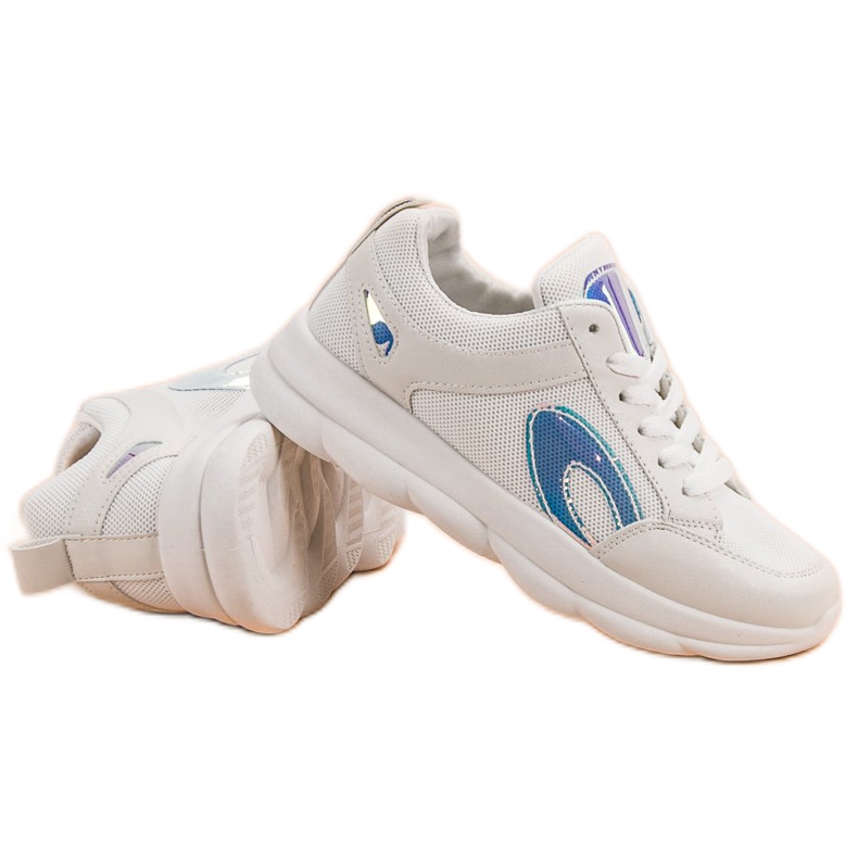 Marquiz Des baskettes blanches 1