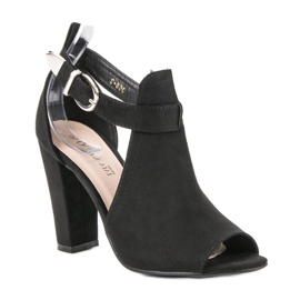 Queen Vivi Chaussures en daim sur un bar le noir 2