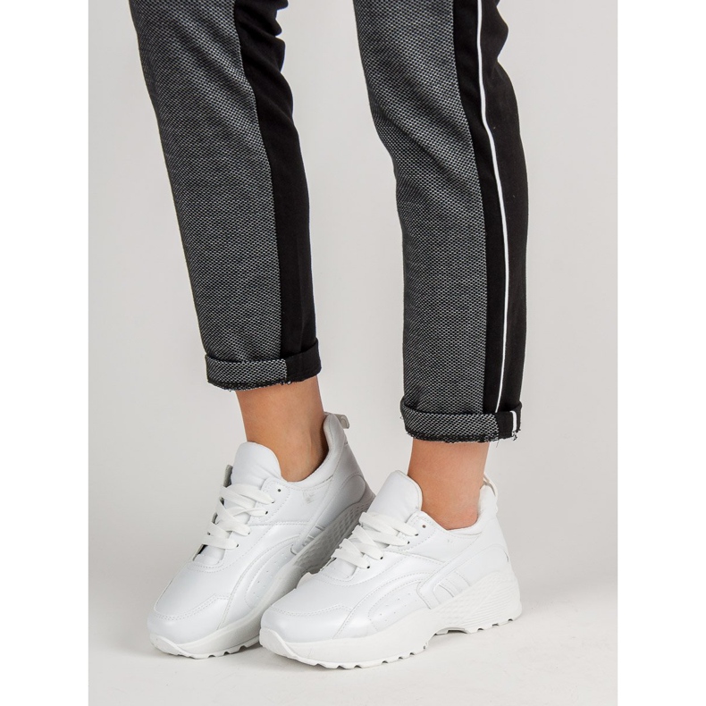 Baskets à enfiler blanche 1