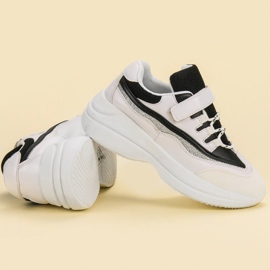 Baskets à la mode BLANC ET NOIR blanche le noir 2