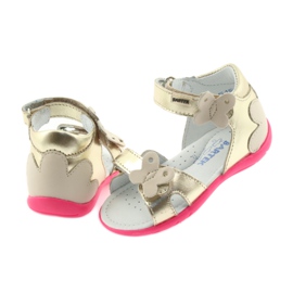 Bartek Sandales en cuir en cuir avec un papillon 51569 Zlotys d'or 5