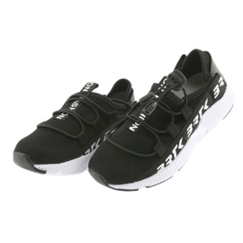 Bartek chaussures de sport noires 55109 semelle intérieure cuir blanche le noir 3 Bartek chaussures de sport noires 55109 semelle intérieure cuir blanche le noir 3