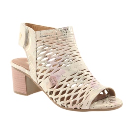 Sandales avec tige Badura 4723 brun jaune rose 1