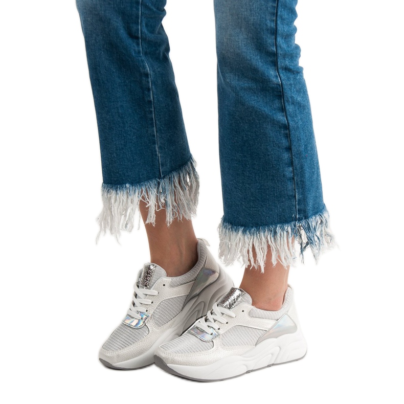 Ideal Shoes Chaussures de sport blanches 2