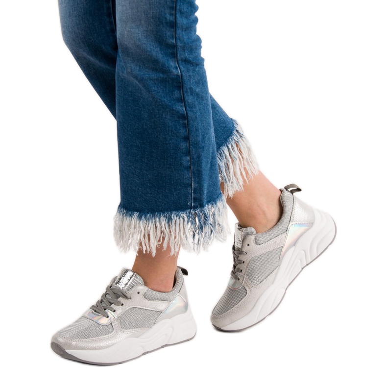 Ideal Shoes Chaussures de sport argentées gris 2