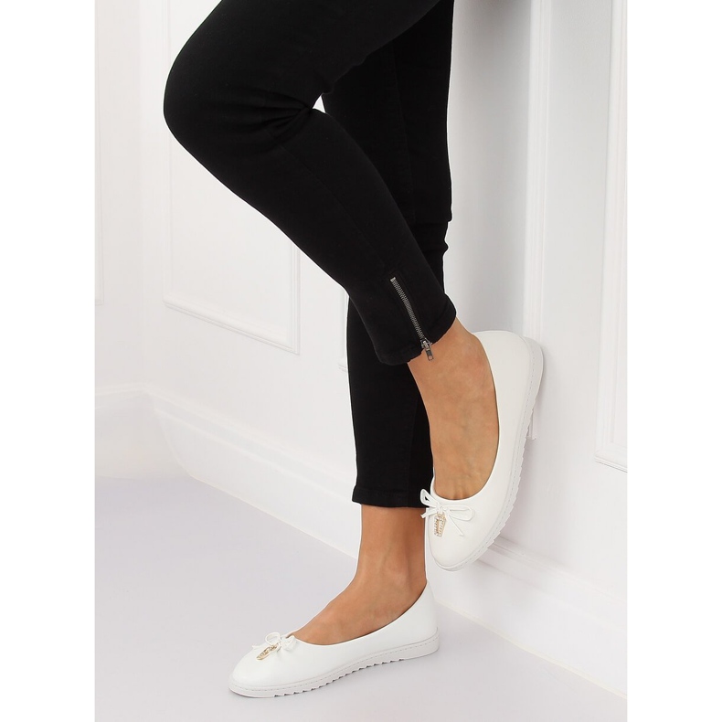 Ballerines blanches pour femmes YSD-04 Blanc 1