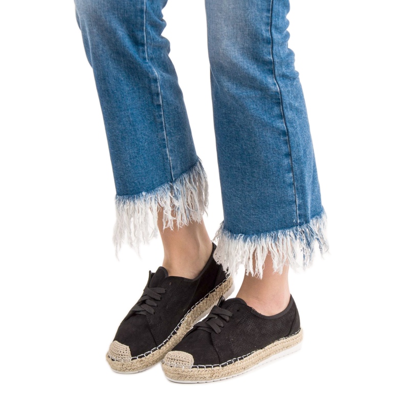 Ideal Shoes Espadrilles à lacets le noir 2 Ideal Shoes Espadrilles à lacets le noir 2