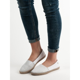 Slipons VICES blancs 1