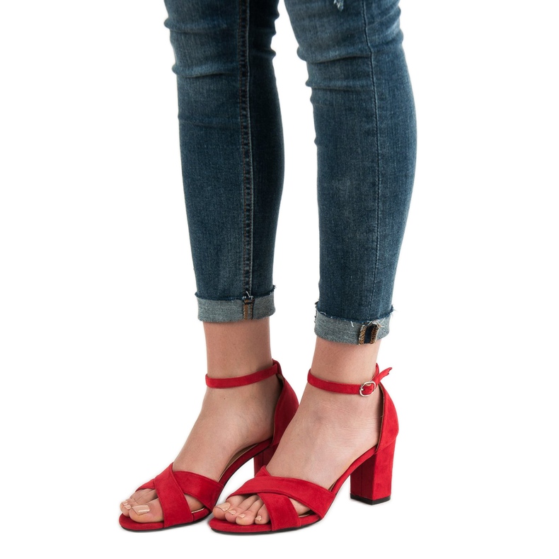 Best Shoes Sandales en daim rouges 1