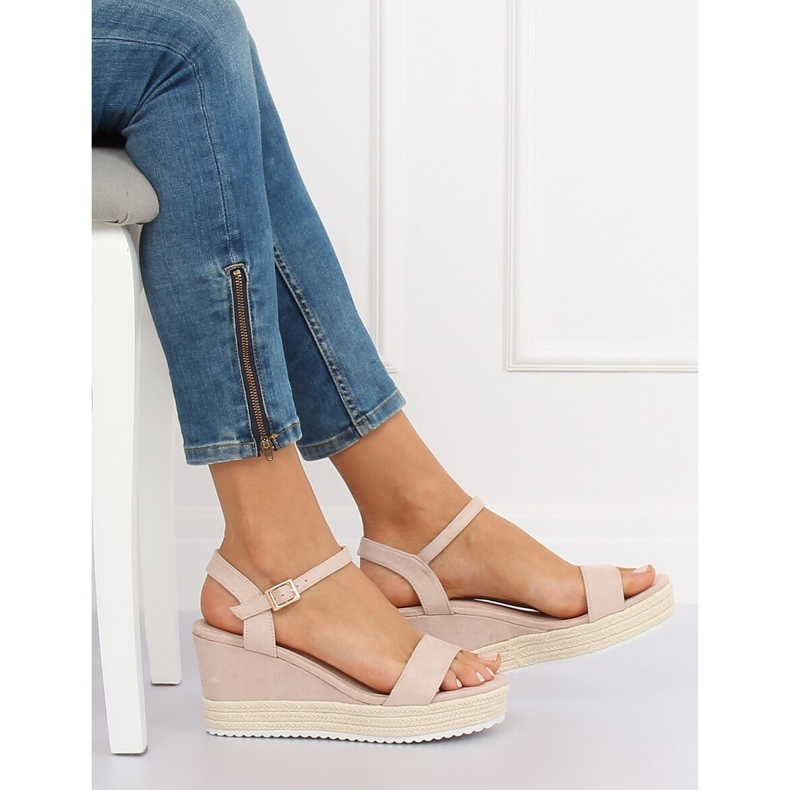 Sandales beiges sur espadrilles compensées LY9109 Beige 1