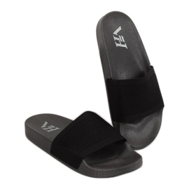 Chaussons noirs avec une ceinture tricotée PT-110 Noir 1
