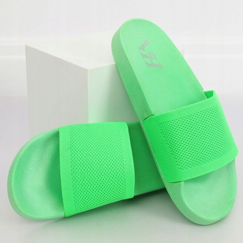 Chaussons ceinture tricotés verts PT-110 Vert 2