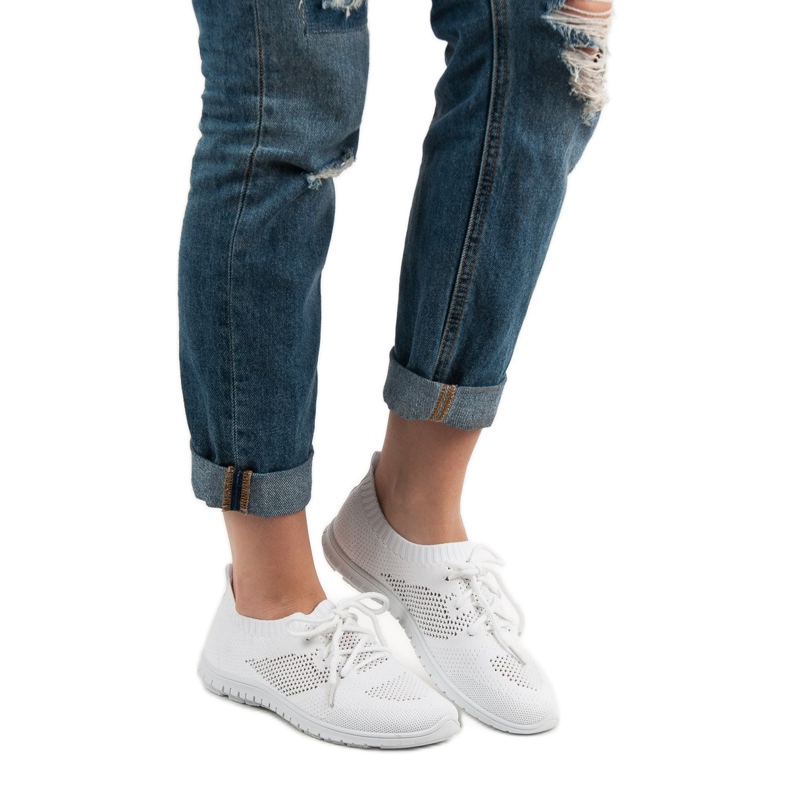 Renda Chaussures de sport aérées blanche 1 Renda Chaussures de sport aérées blanche 1