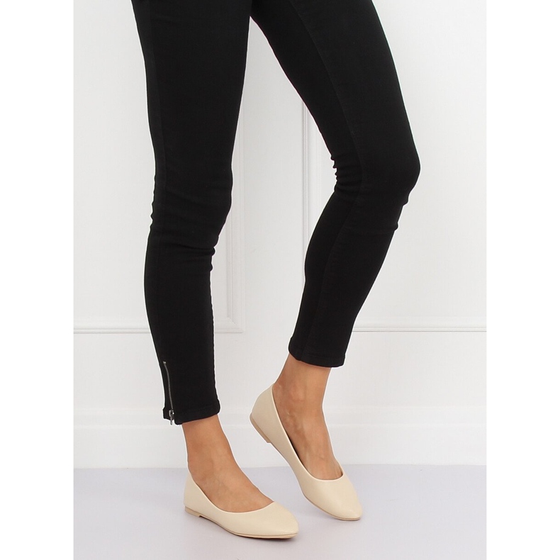 Ballerines beiges pour femmes CC108 Beige 1 Ballerines beiges pour femmes CC108 Beige 1