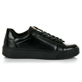 Kylie Baskets sur la plate-forme le noir 2