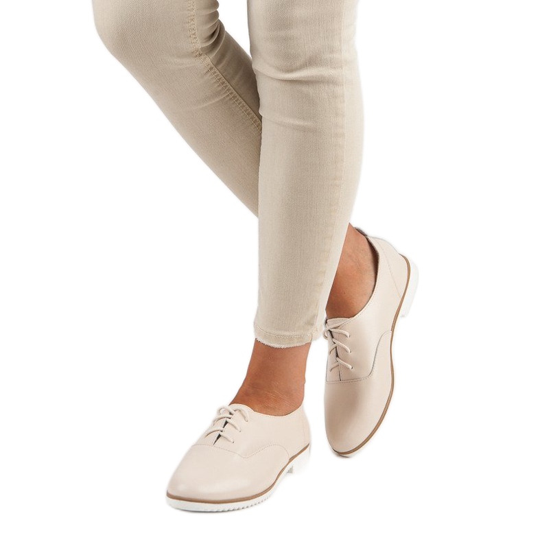 Chaussures en cuir beige clair MAZARO 2