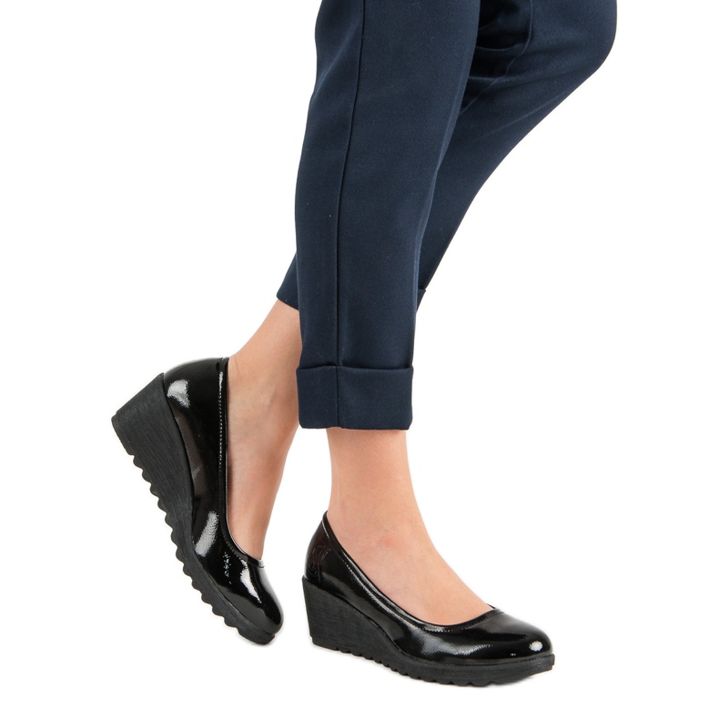 J. Star Escarpins laqués noir 1