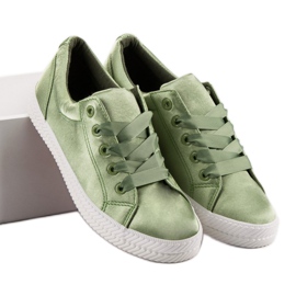 Kylie Baskets en satin vert 5
