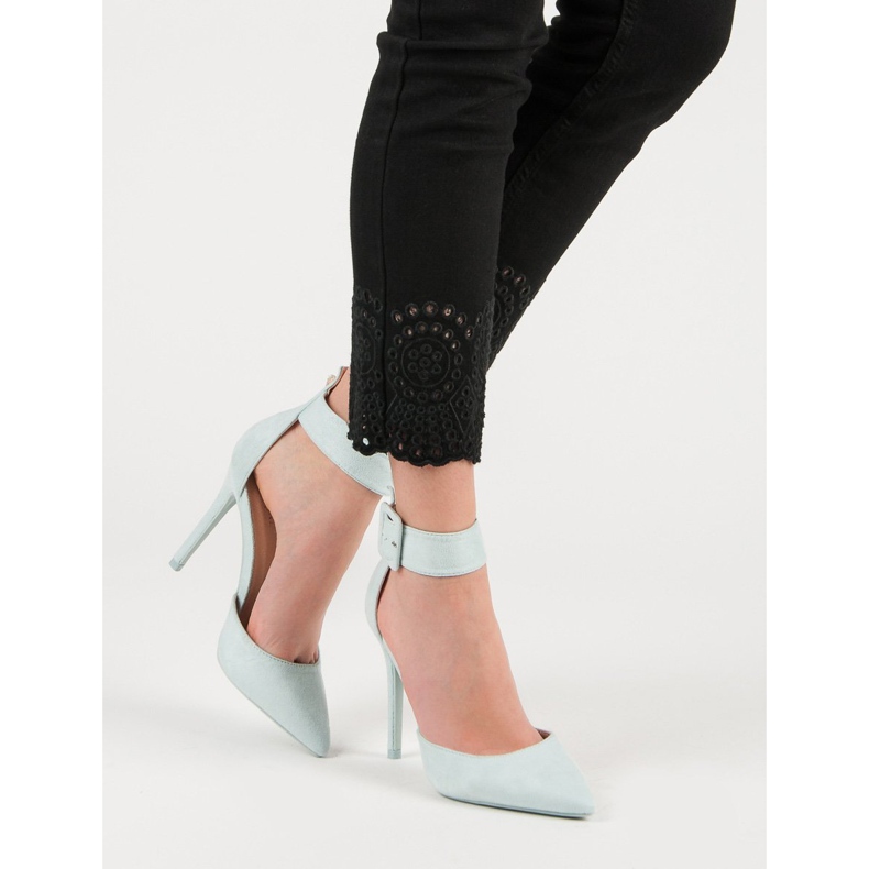 Escarpins en daim bleu 2