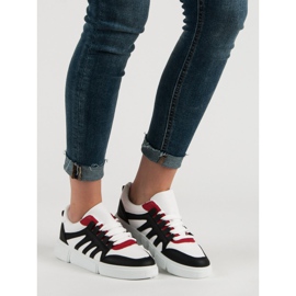 Chaussures de sport confortables blanche le noir 1