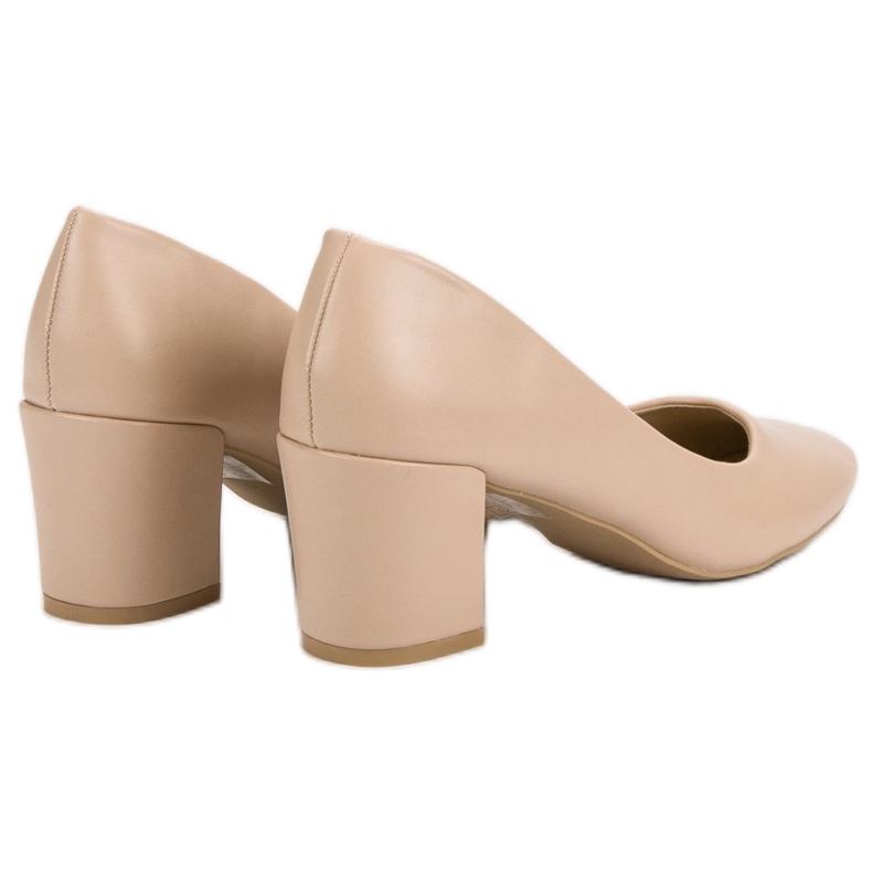 Ideal Shoes Escarpins beiges classiques 1 Ideal Shoes Escarpins beiges classiques 1