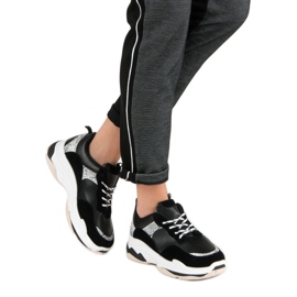 Baskets noires à motif 2